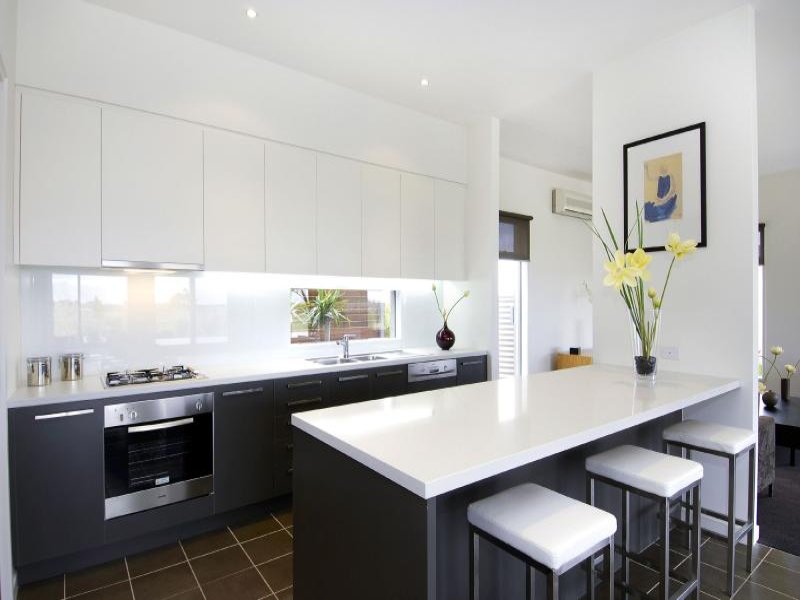 Being sold well under replacement cost!! Picture 2