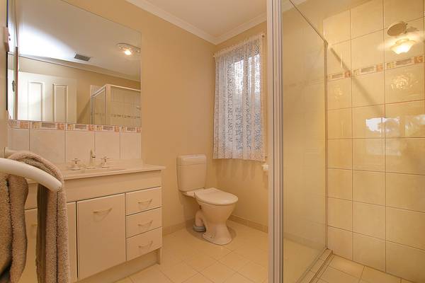 Cosy Cottage Picture