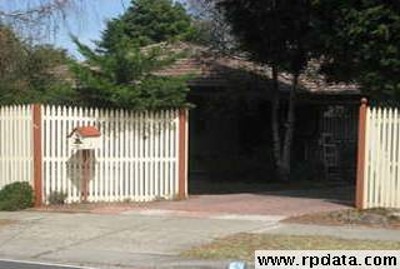 3 Bedroom home with huge Bungalow Picture