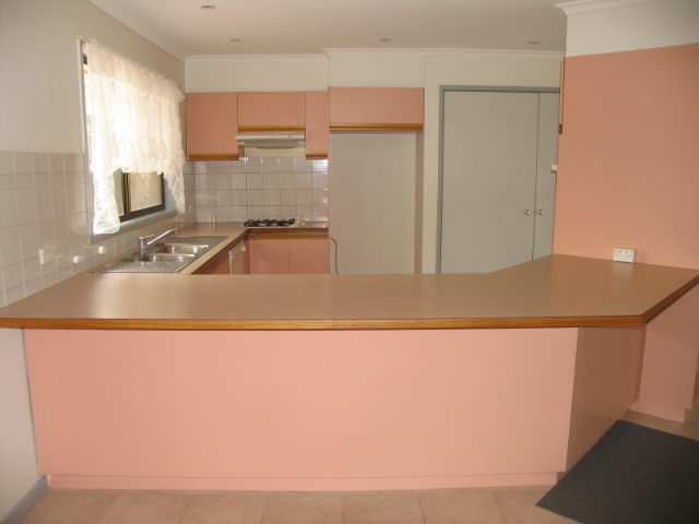 An opportunity awaits! Picture 2