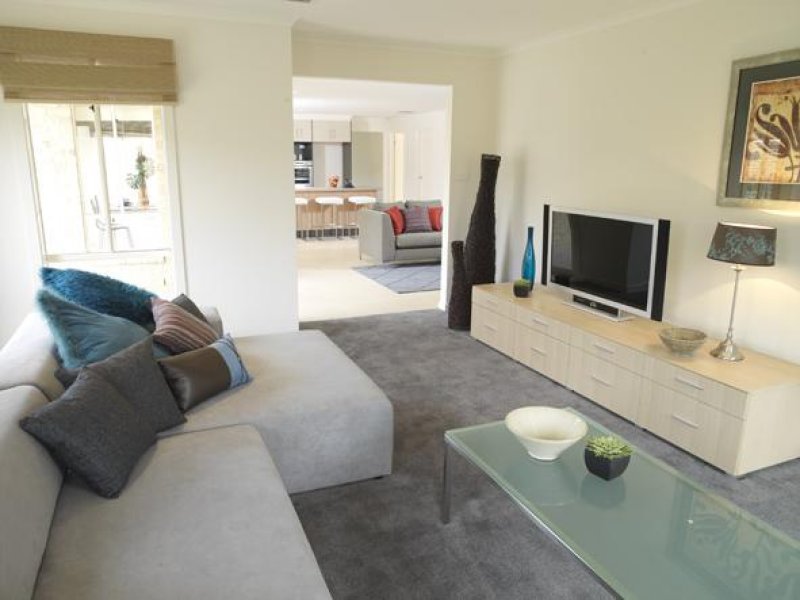 EX DISPLAY HOME FOR SALE Picture 3