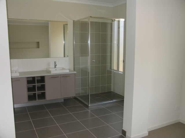 UNDER APPLICATION Picture 3