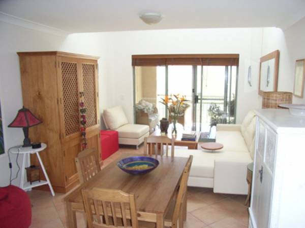 Avalon Holiday Apartment Picture 1