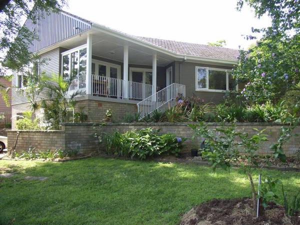 Newport Holiday House Picture 1