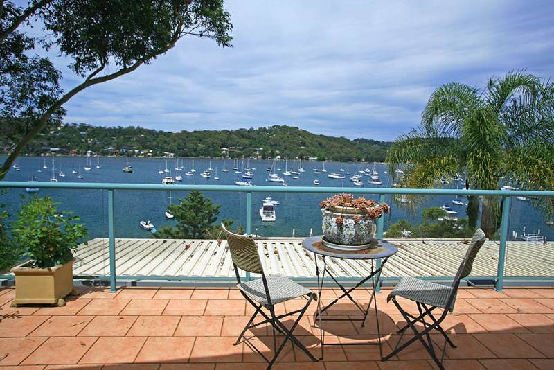 Exclusive Deep Waterfront Opportunity Picture 3