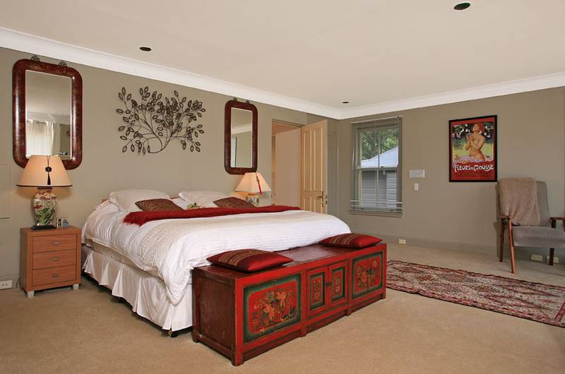 Exclusive Waterfront Opportunity Picture 3