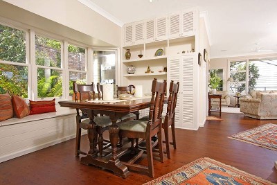 Georgeous light filled home with privacy and stunning views! Picture