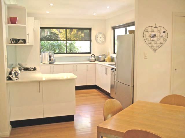 Family home, Great Location Picture 2