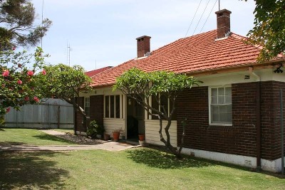 GOLDEN OPPORTUNITY IN CENTRAL Picture