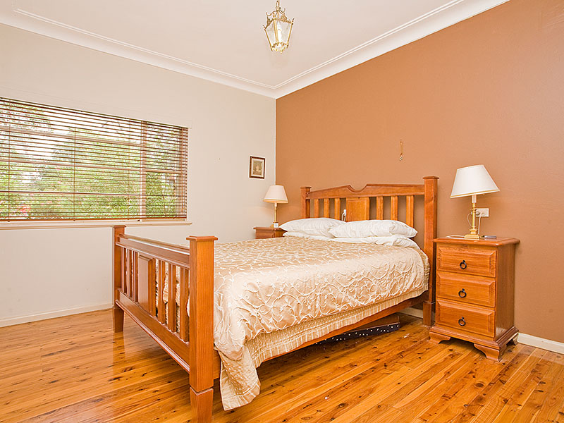 A Perfect Position, Land Land Land Picture 3