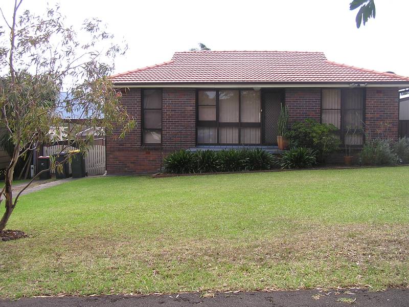 Comfortable Family Home Picture 1