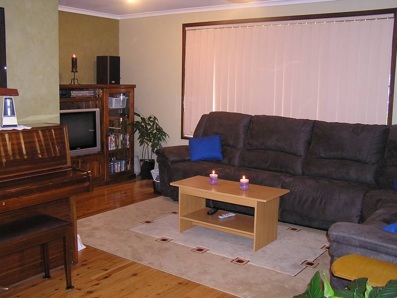 Move in and Feel Right at Home Picture 2