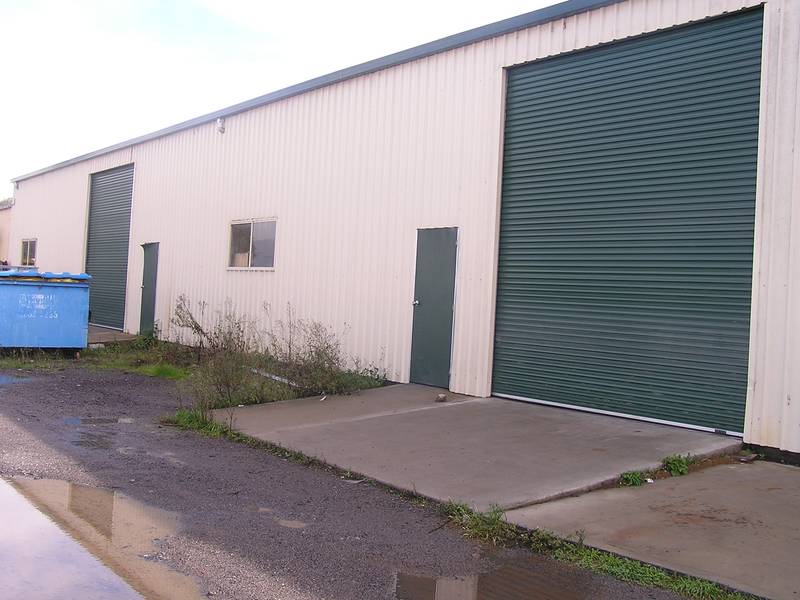 Two Warehouse Spaces Available Picture 1
