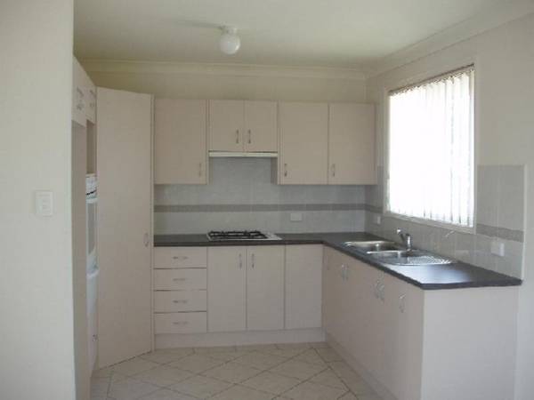 CESSNOCK Picture CESSNOCK Picture