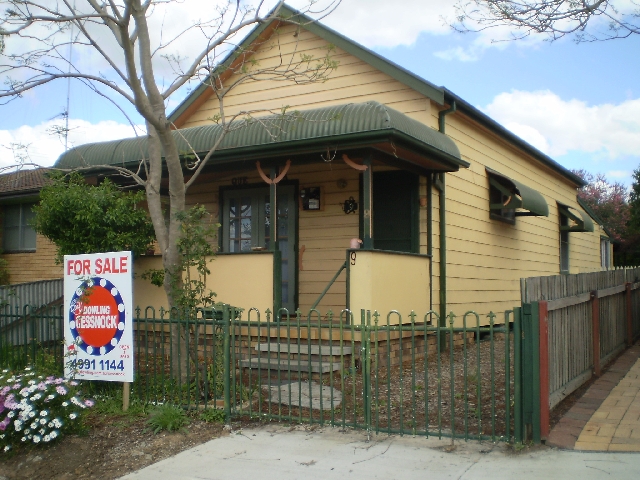 NEAT & SWEET Picture 1