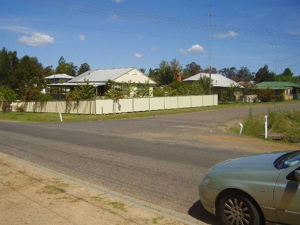 WATAGAN RISE ESTATE Picture 3