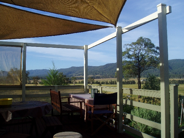 MOUNTAIN VIEWS Picture 2