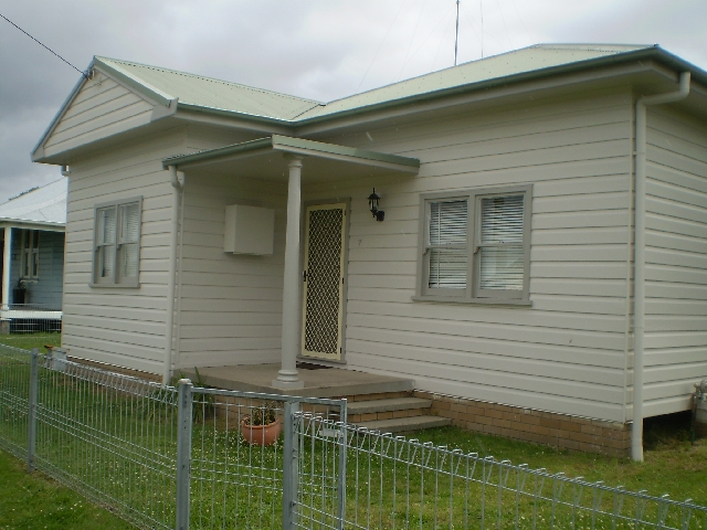 BEGINNERS LUCK Picture 1