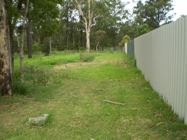 AUCTION ON 18TH APRIL @ 12PM Picture 3