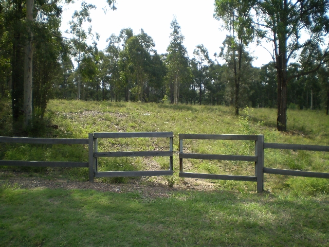 BENTWOOD ESTATE Picture 1