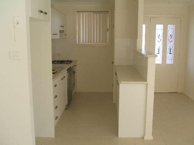 GOLF COURSE VILLA Picture 3