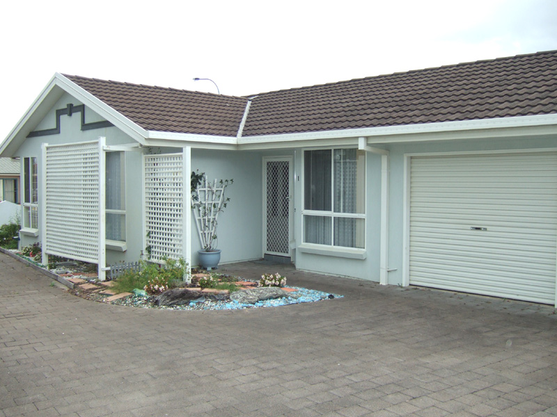 Fantastic Opportunity - Vendor needs to sell Picture 1