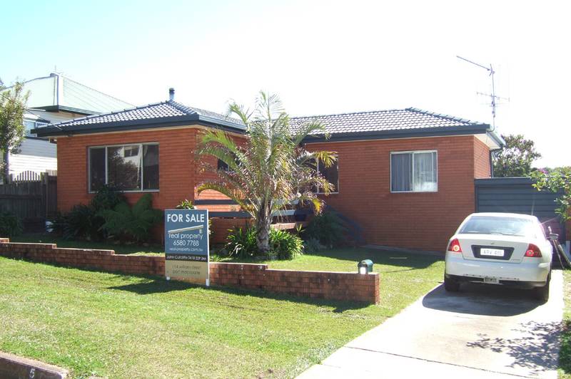 Homemakers Investors - take notice! Picture 1