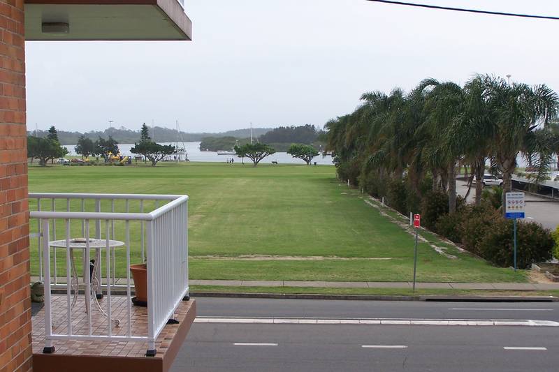 Location Speaks. Picture 2