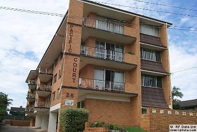 VERY NEAT & TIDY Picture