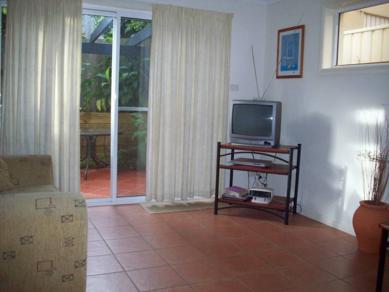 Ideal Living Picture 2