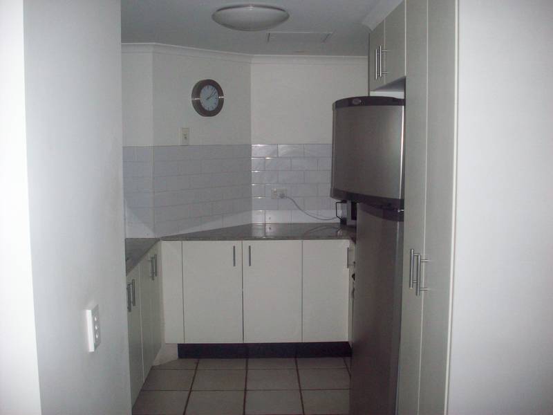 Just what you're looking for Fully Furnished apartment Picture 3