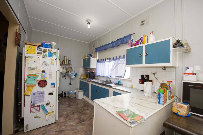 Bring your Paintbrush! Picture 2