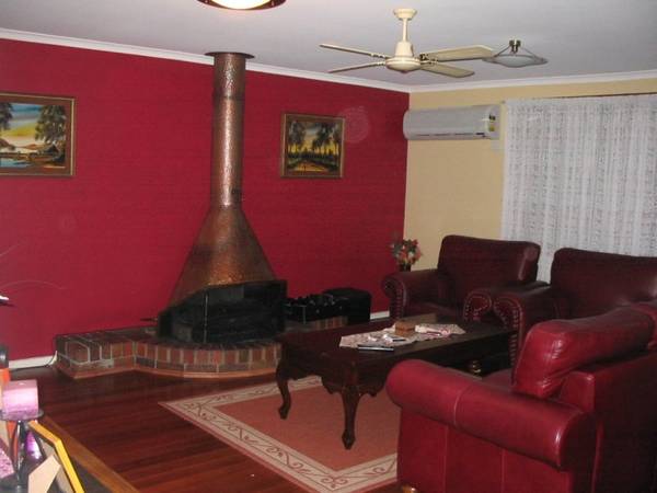 DON'T WAIT FOR SOLD SIGN! Picture 3