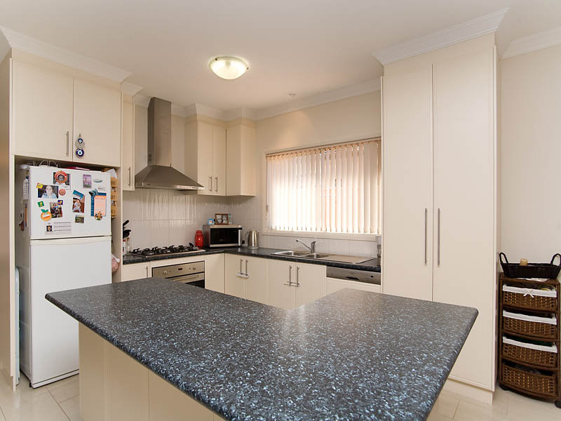 Move straight in! Picture 2