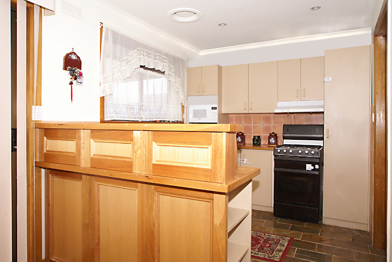 A Stone Throw Away... Picture 3