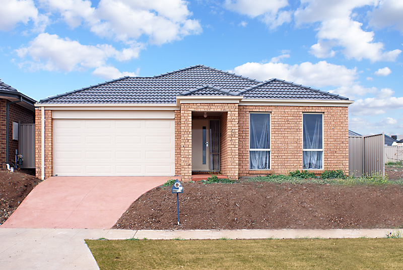 Step Inside & Be Impressed! Picture 1