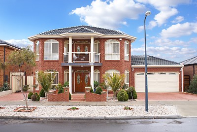 Elegance, Grace and Superb Family Space! Picture