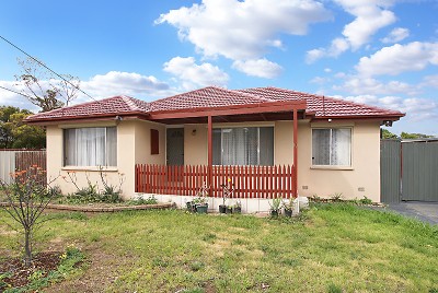 Amazing Start In A Superb Location! Picture Amazing Start In A Superb Location! Picture