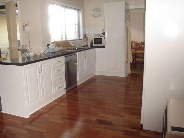 Simply Stunning Picture 2