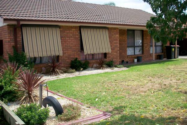 3 BEDROOM BRICK & TILE FOR WHAT?? Picture 1