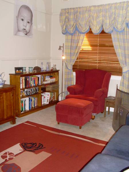 Charming West Tamworth Picture 3