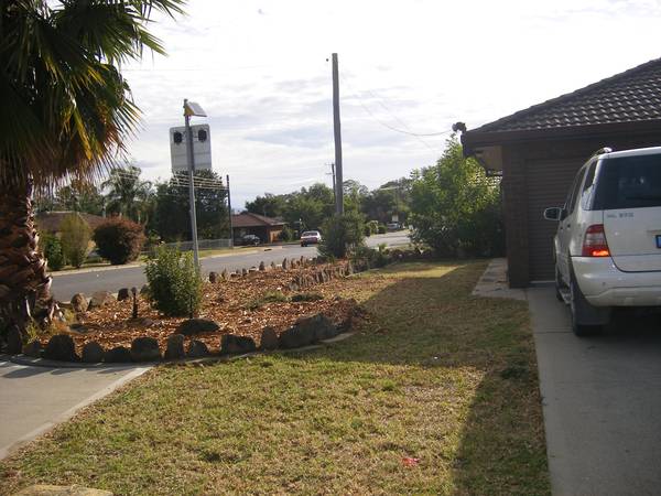 4 BEDROOM IN SOUTH Picture 2