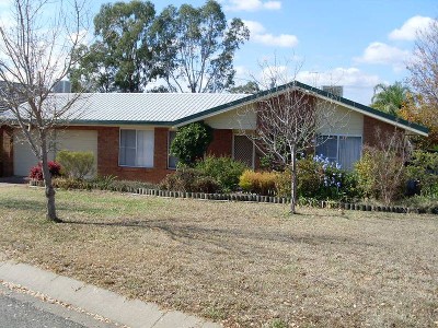 EXCELLENT LOCATION, CUL-DE-SAC SOUTH Picture