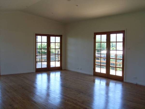 THIS MUST BE SOLD ON THE DAY!!! INSPECTION IS A MUST!!! Picture