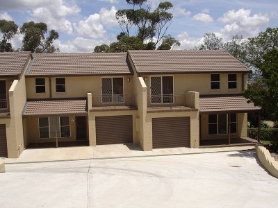 TAKE YOUR PICK.
TWO OR THREE BEDROOM, EXECUTIVE VILLAS IN HIGH EAST. BRAND NEW Picture