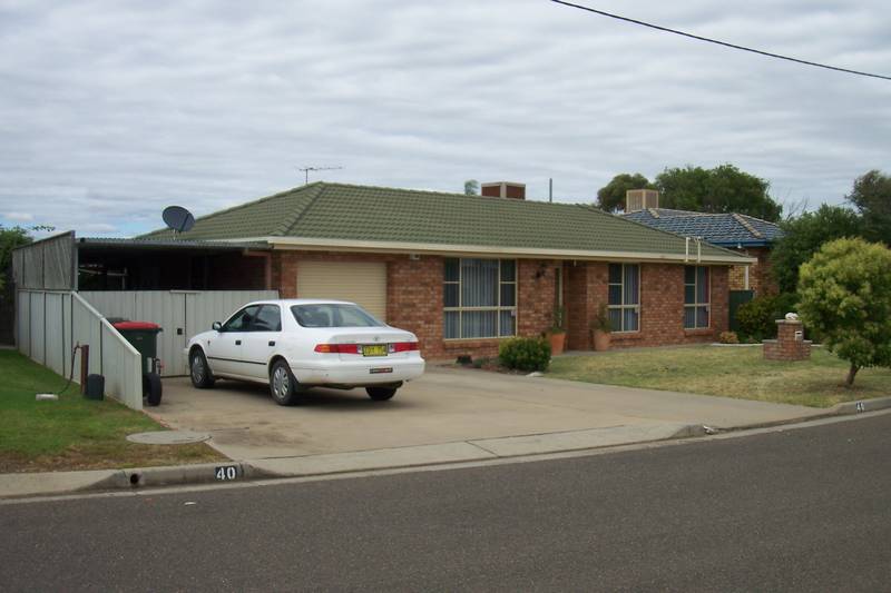 Stop & Look!! This is a lot of House for your money! Picture 1