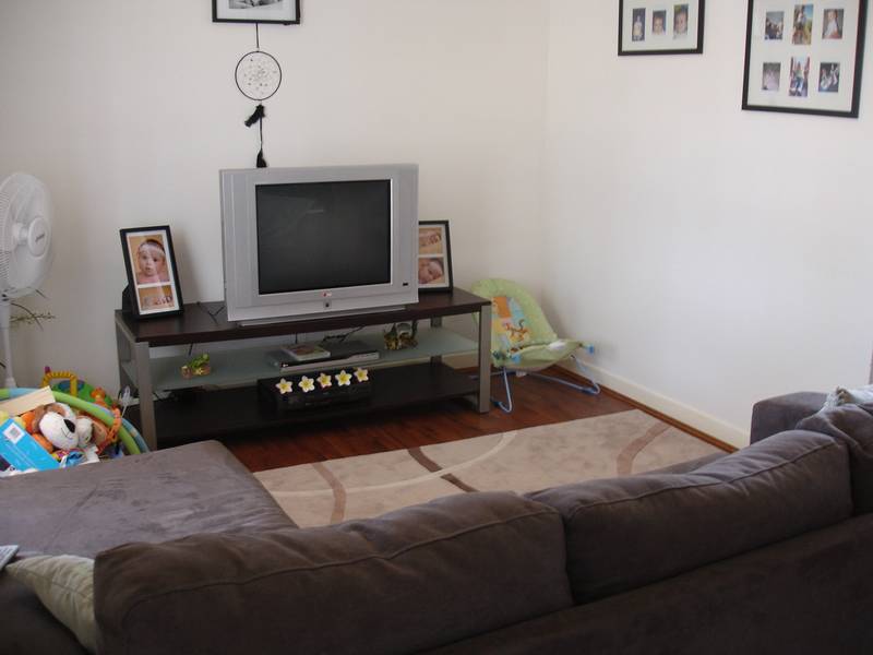 IT'S IMMACULATE, IT'S WESTDALE AND IT'S UNDER $200,000 - FIRST HOME BUYERS PUT THIS FIRST ON YOUR LIST Picture 3