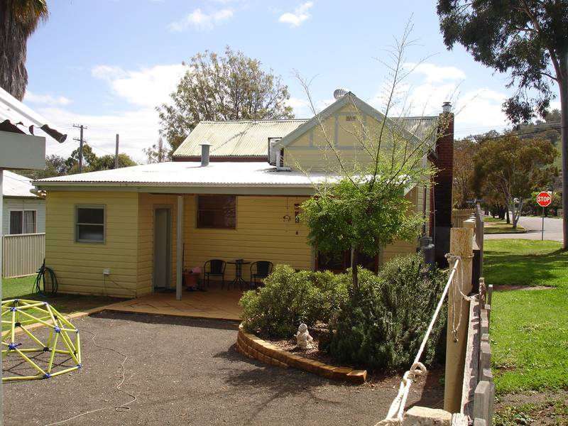 NORTH TAMWORTH BEAUTY Picture 1