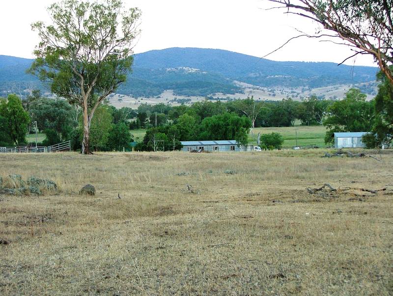 PEEL RIVER FLATS WITH IRRIGATION ,HOME PLUS COTTAGE,
184 ACRES Picture 3