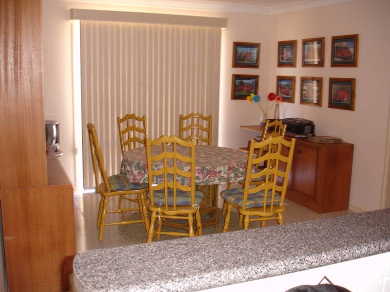 QUALITY AS NEW HOME IN NEW AREA OF KOOTINGAL Picture 3